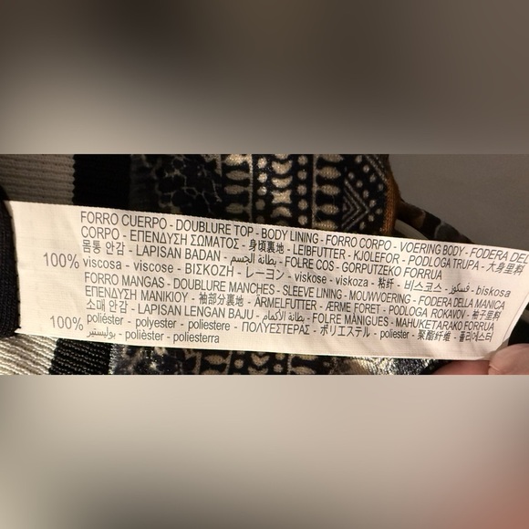 ZARA VELVET BOMBER JACKET PAISLEY  
SIZE: M / RETRO LUXE STREET STYLE FOR WOMEN - Picture 10 of 11